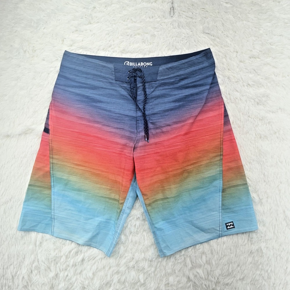 Billabong Recycler Fluid Pro Board Shorts Mens 34 Blue Red Ombre Stripe Swim